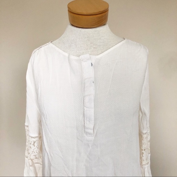 Lace Shoulder Long Sleeve Popover Blouse Cream L - Picture 2 of 7